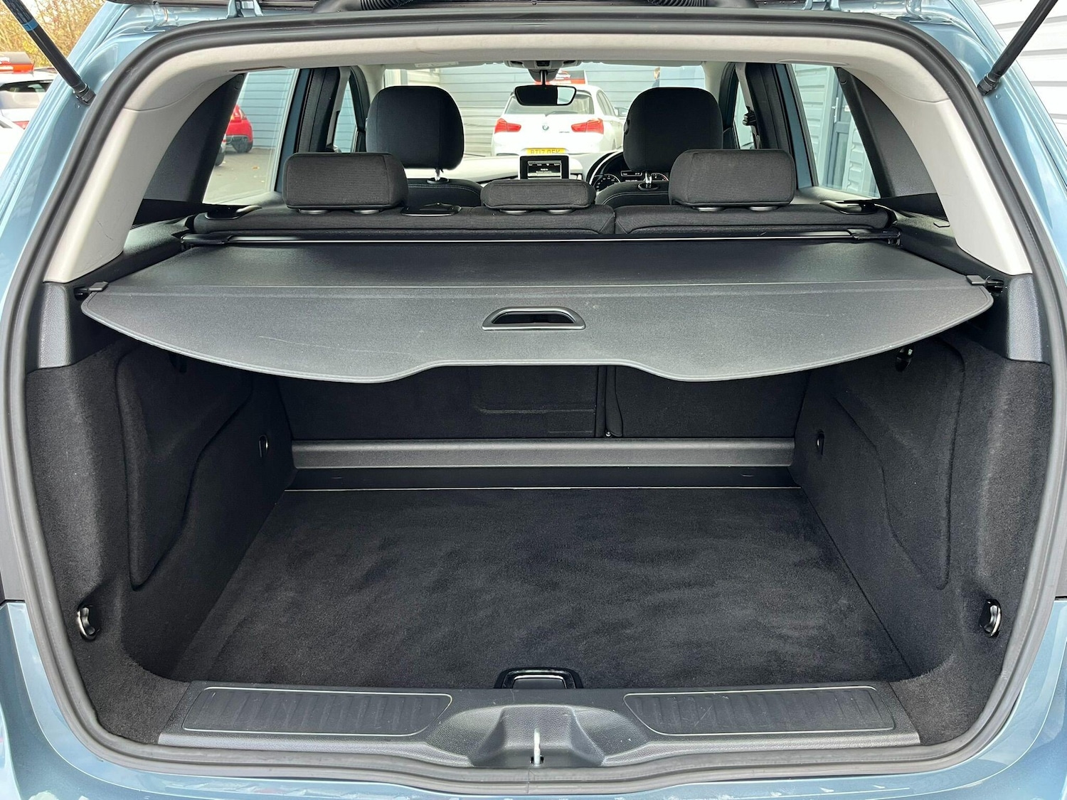 Used Mercedes-Benz B Class 2013 for sale - 76690039: Photo 35