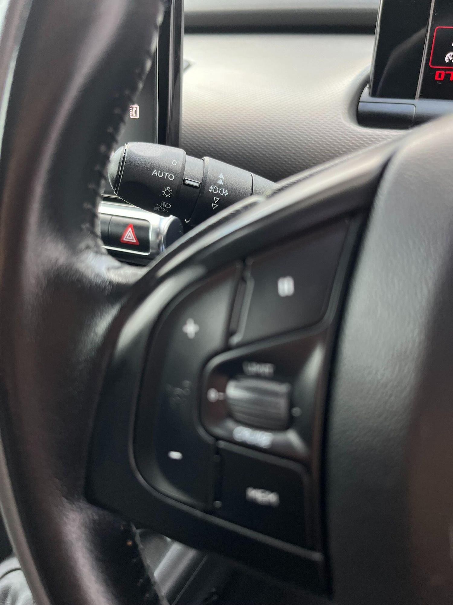 Used Citroen C4 Cactus 2016 for sale - 76688688: Photo 16