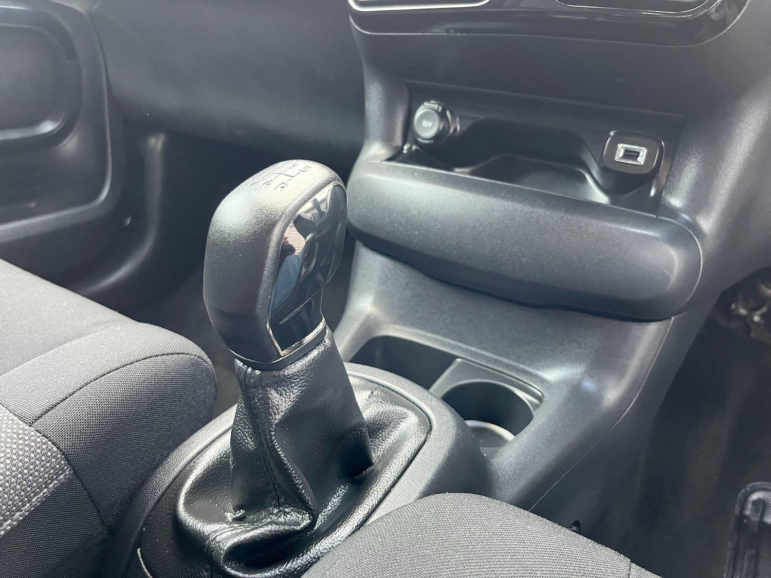 Used Citroen C4 Cactus 2016 for sale - 76688688: Photo 23