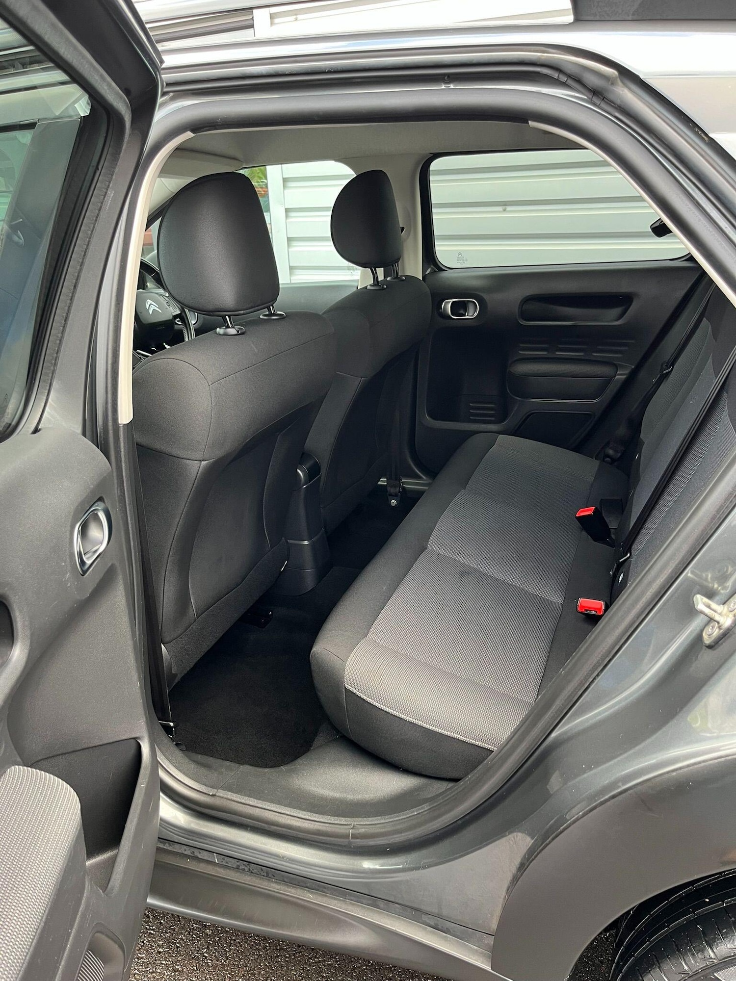 Used Citroen C4 Cactus 2016 for sale - 76688688: Photo 28