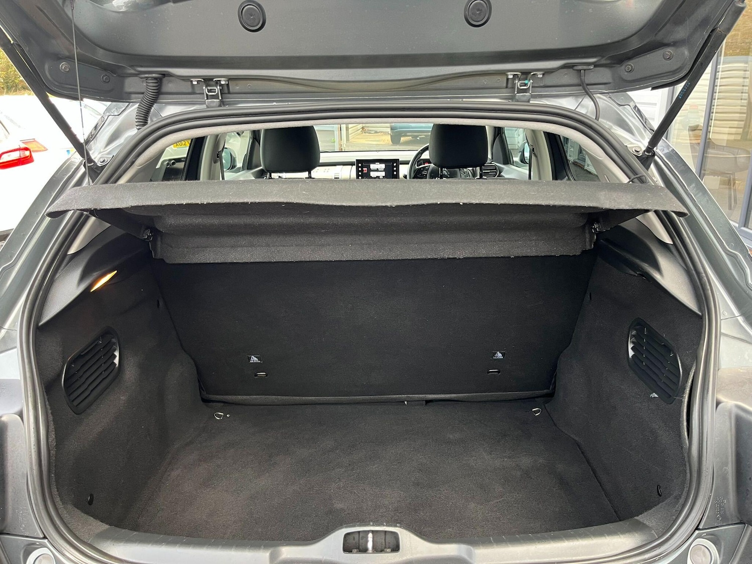 Used Citroen C4 Cactus 2016 for sale - 76688688: Photo 34