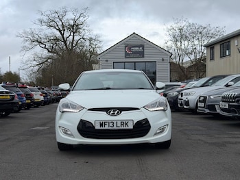 Used Hyundai Veloster 2013 for sale - 77633328: Photo