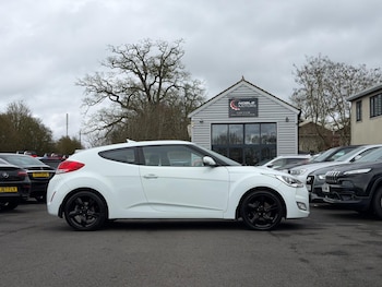 Used Hyundai Veloster 2013 for sale - 77633328: Photo