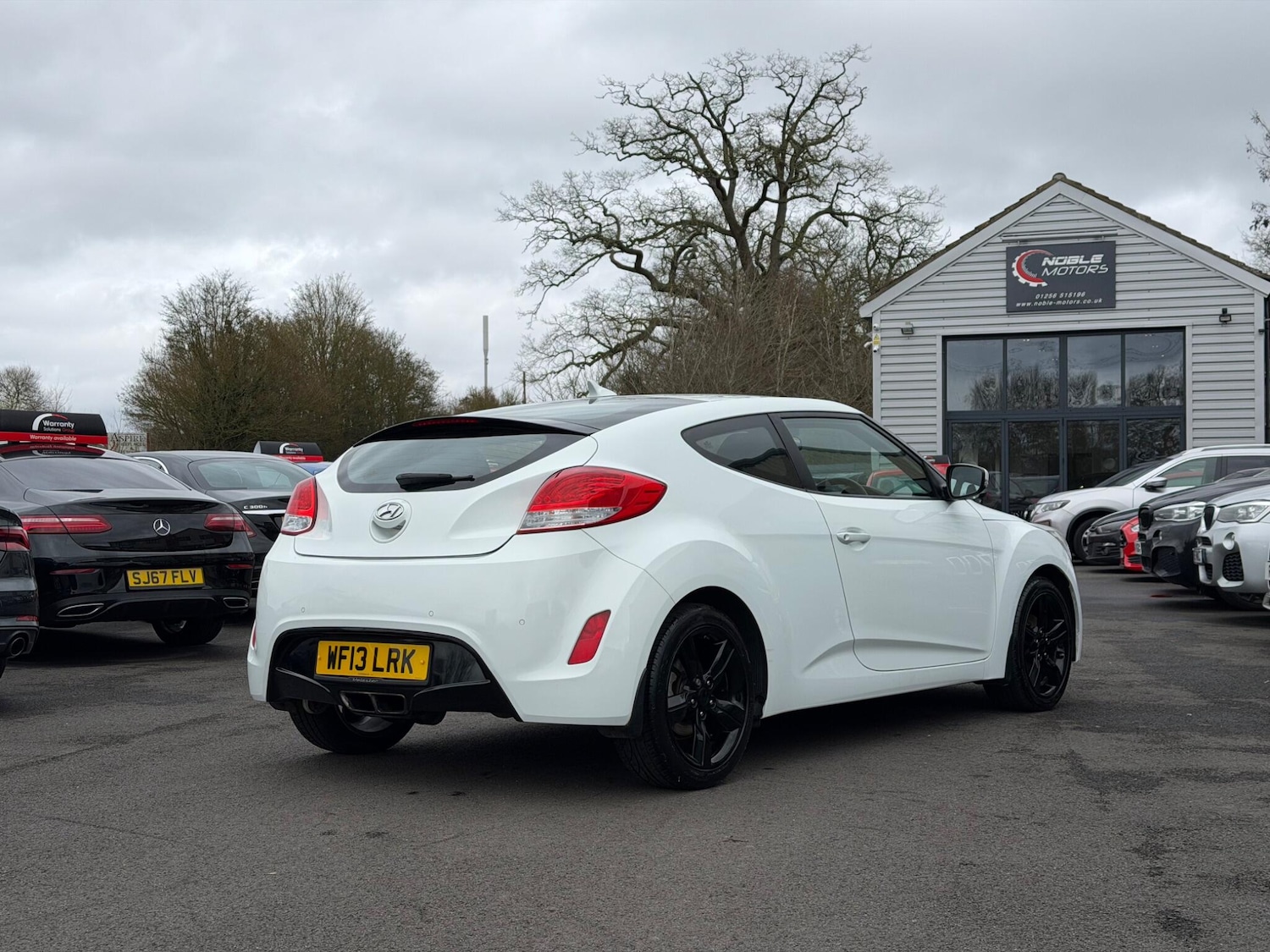 Used Hyundai Veloster 2013 for sale - 77633328: Photo 4