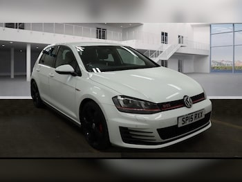 Volkswagen - Golf