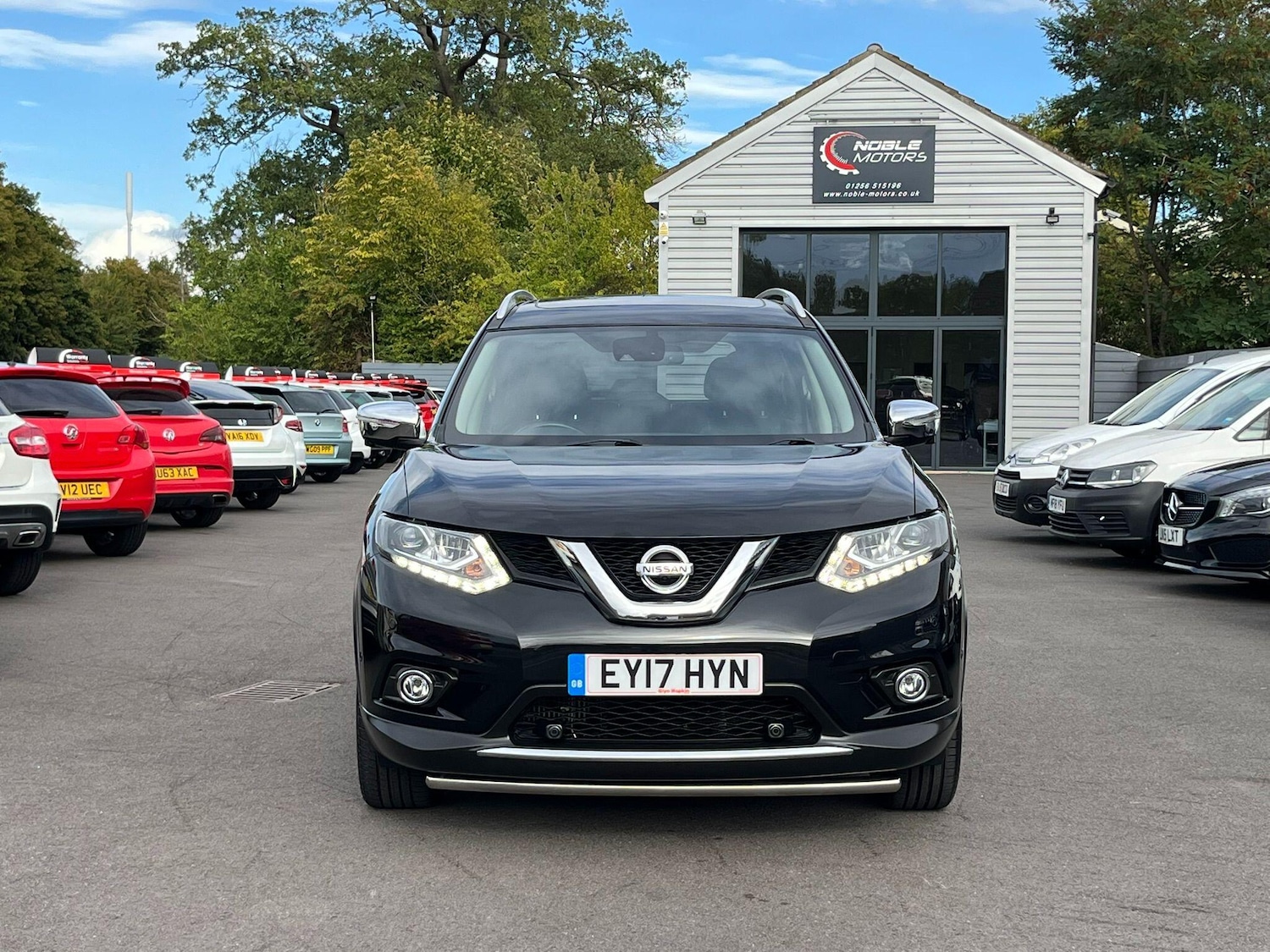 Used Nissan X-Trail 2017 for sale - 76136093: Photo 2