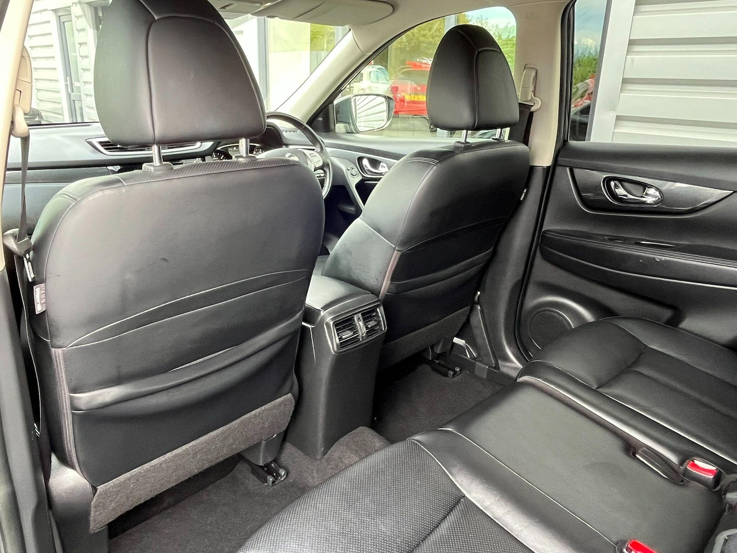 Used Nissan X-Trail 2017 for sale - 76136093: Photo 35