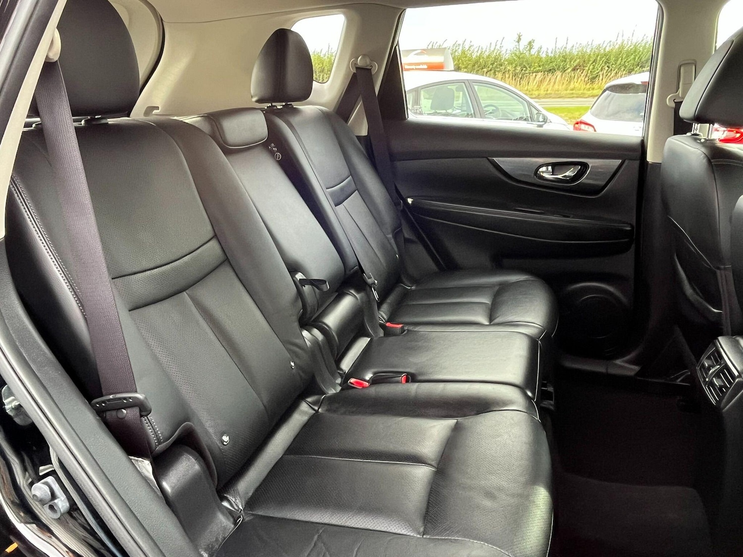 Used Nissan X-Trail 2017 for sale - 76136093: Photo 37