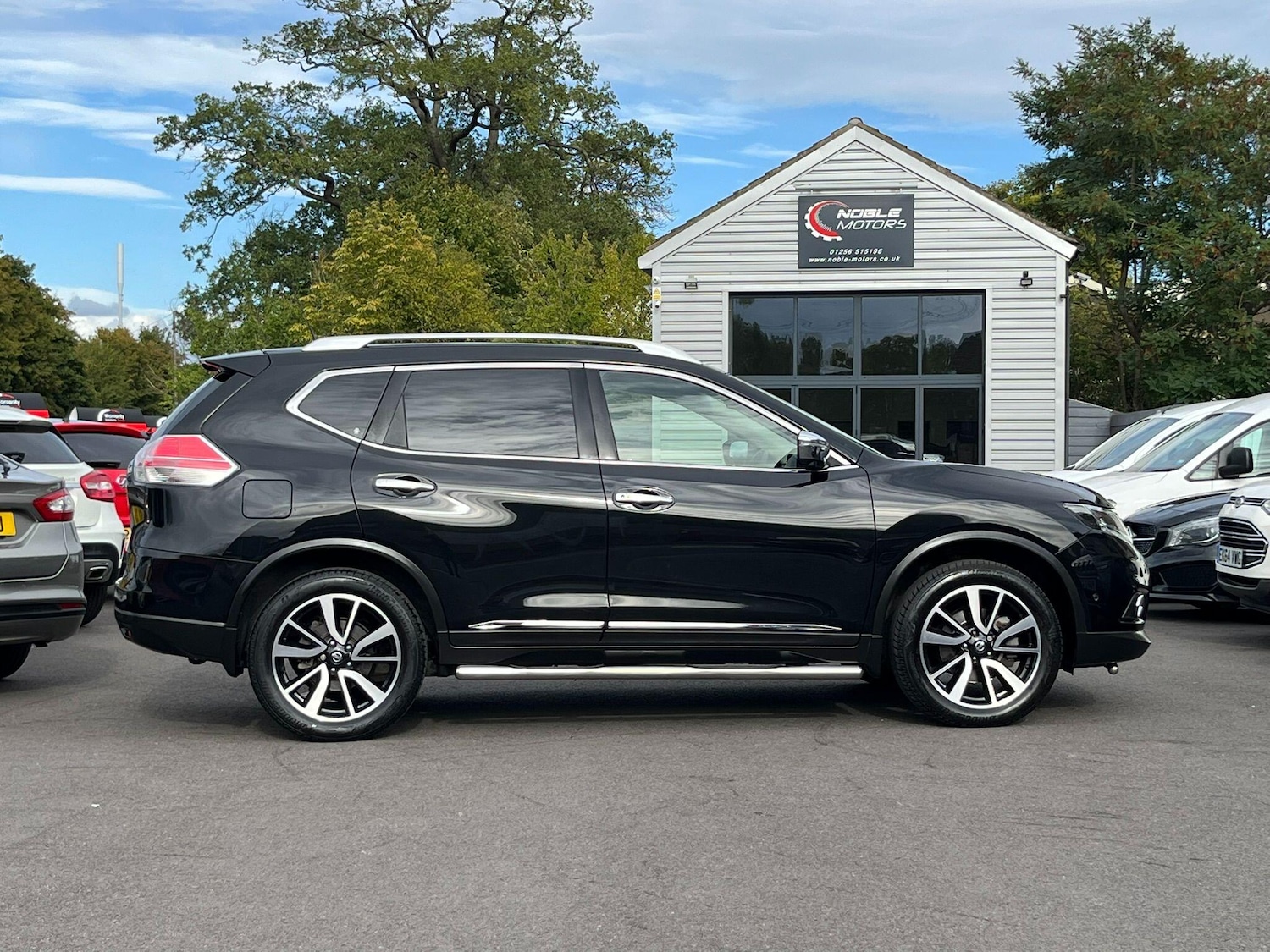 Used Nissan X-Trail 2017 for sale - 76136093: Photo 8