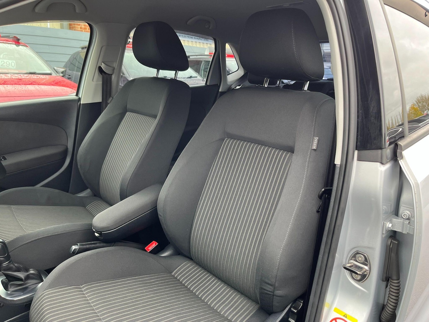 Used Volkswagen Polo 2024 for sale - 76423265: Photo 28