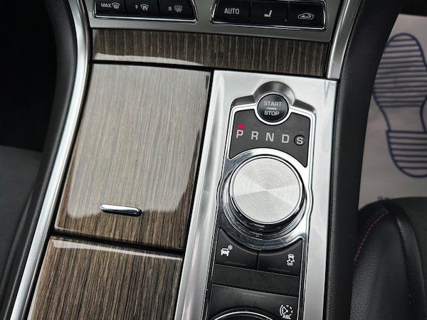 Used Jaguar XF 2015 for sale - 76307403: Photo 24