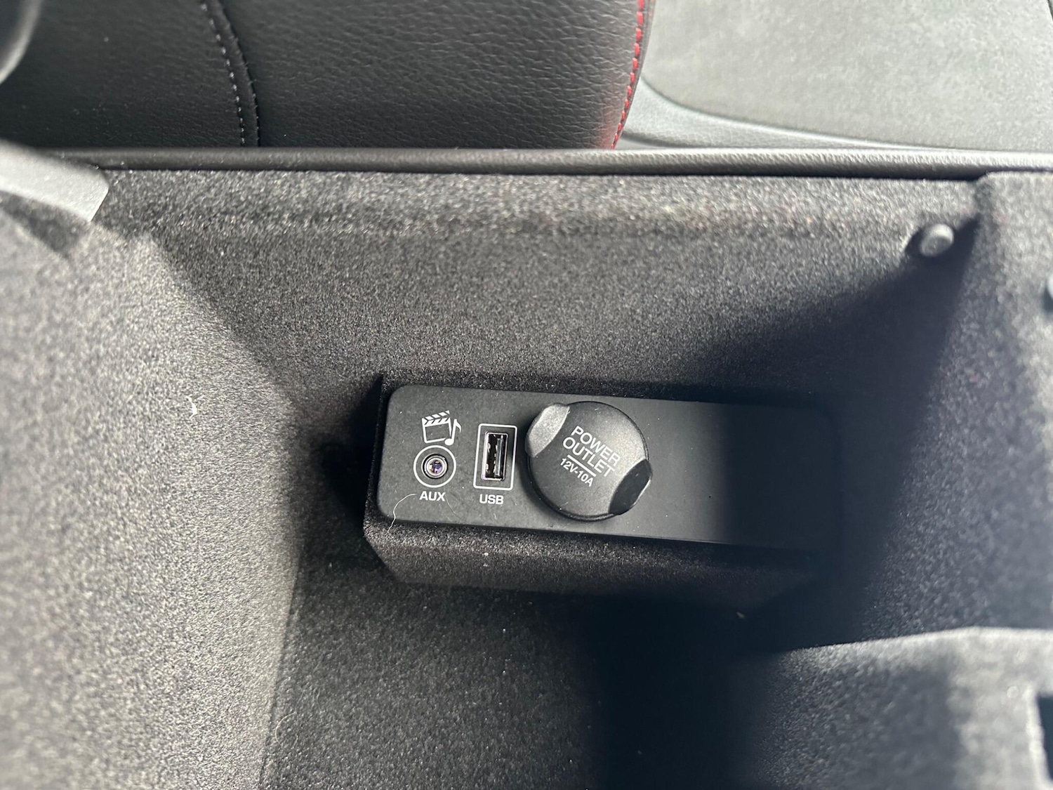 Used Jaguar XF 2015 for sale - 76307403: Photo 25