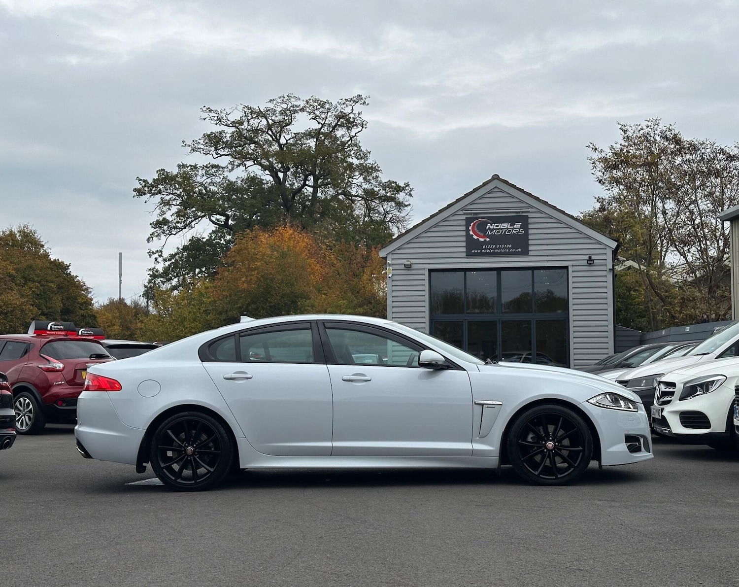 Used Jaguar XF 2015 for sale - 76307403: Photo 3