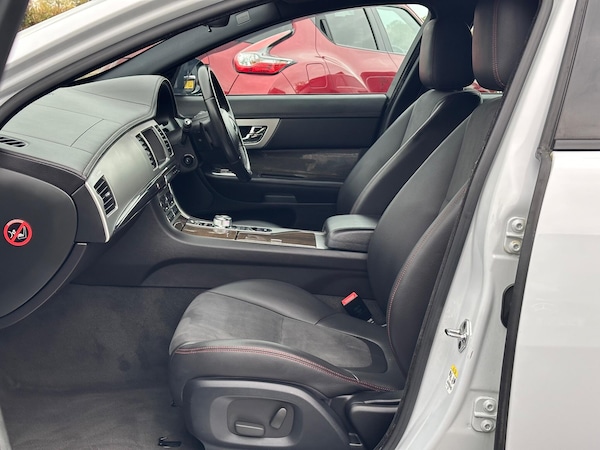 Used Jaguar XF 2015 for sale - 76307403: Photo 6