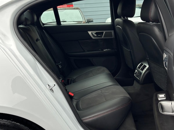 Used Jaguar XF 2015 for sale - 76307403: Photo 8