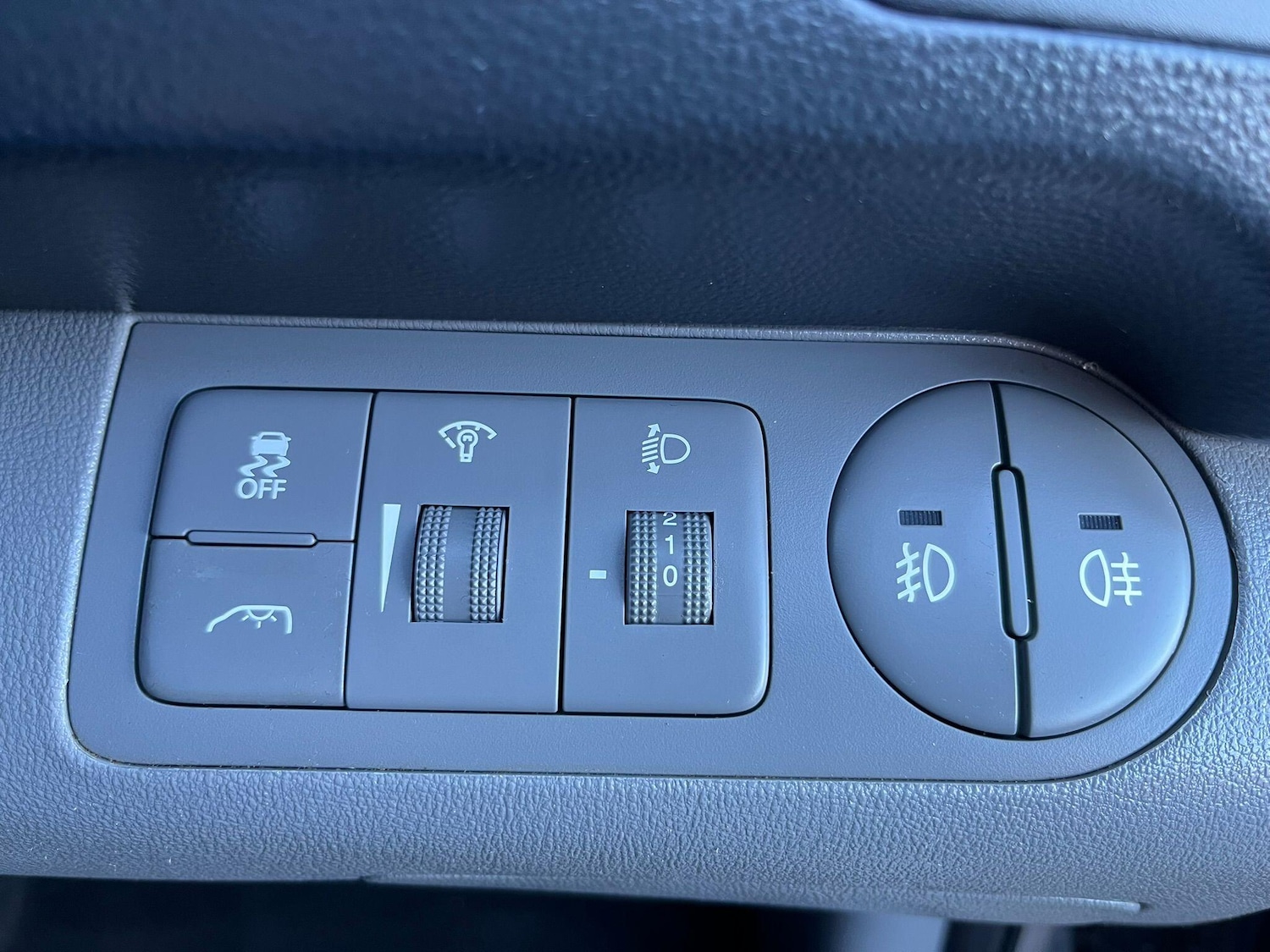 Used Hyundai i800 2017 for sale - 76992784: Photo 18