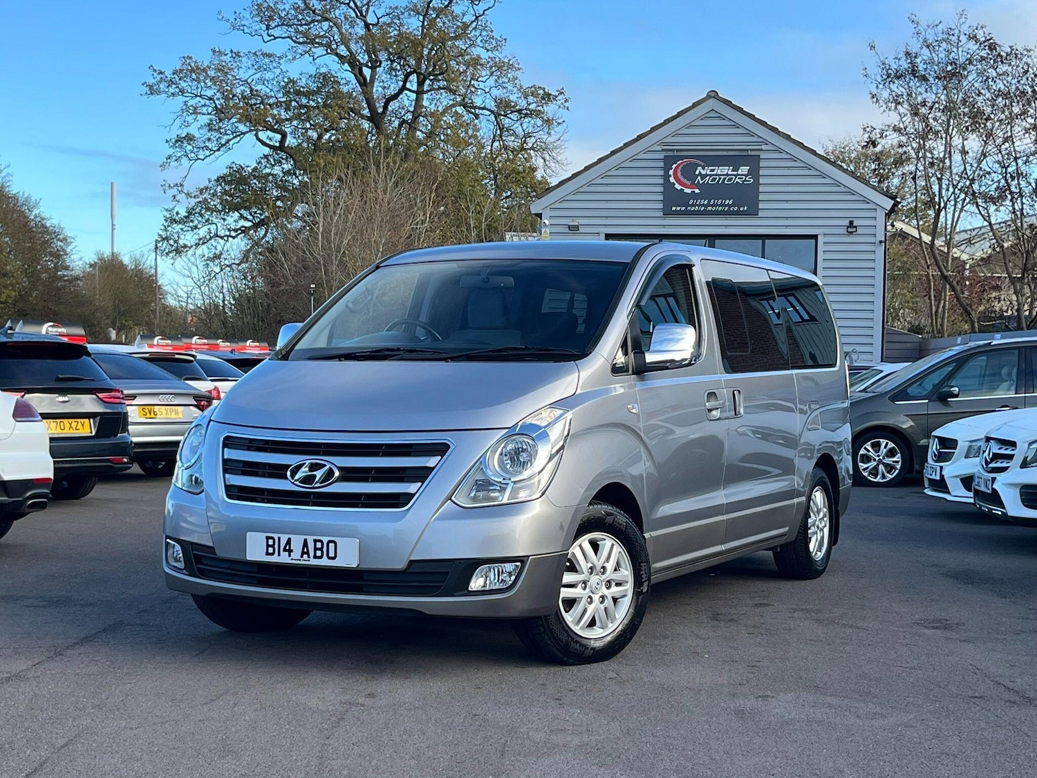 Used Hyundai i800 2017 for sale - 76992784: Photo 3