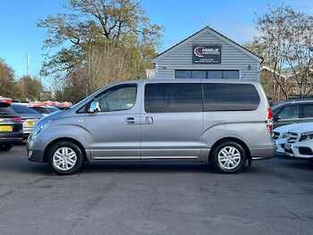 Used Hyundai i800 2017 for sale - 76992784: Photo