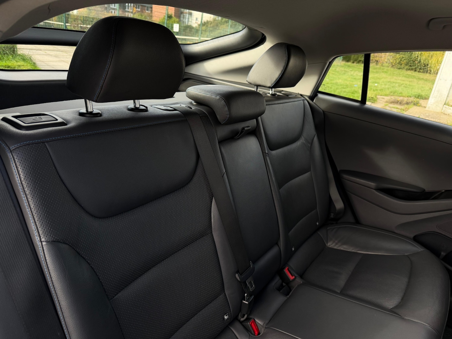 Used Hyundai IONIQ 2019 for sale - 76393482: Photo 7