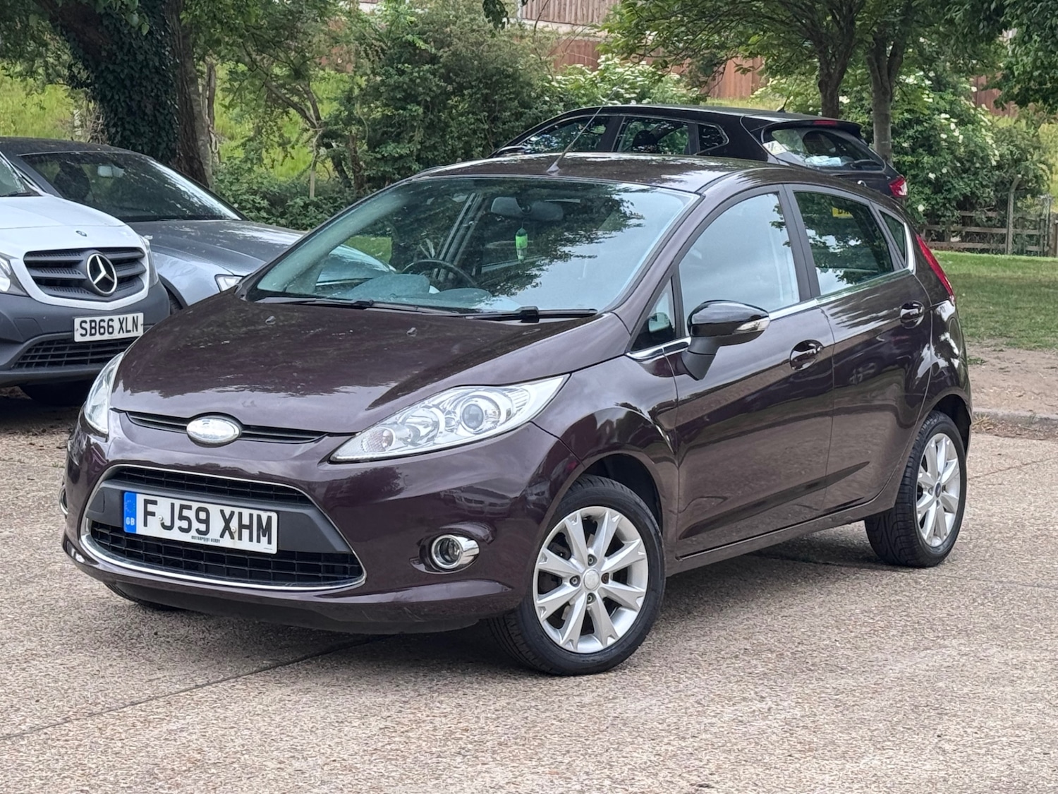 Vehicle 28