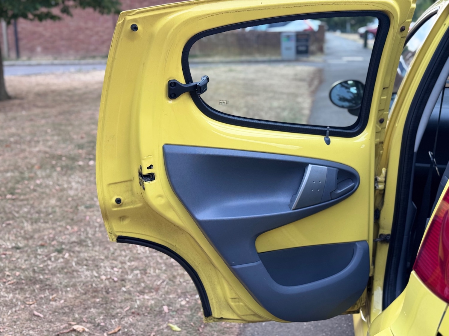 Vehicle 27