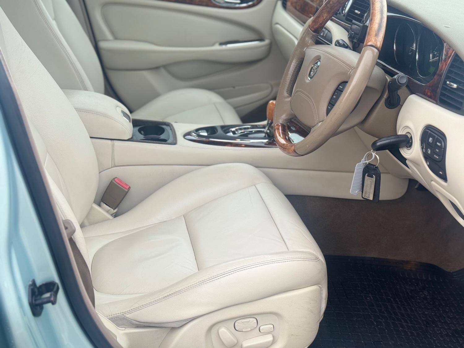 Used Jaguar XJ 2003 for sale - 76312497: Photo 10
