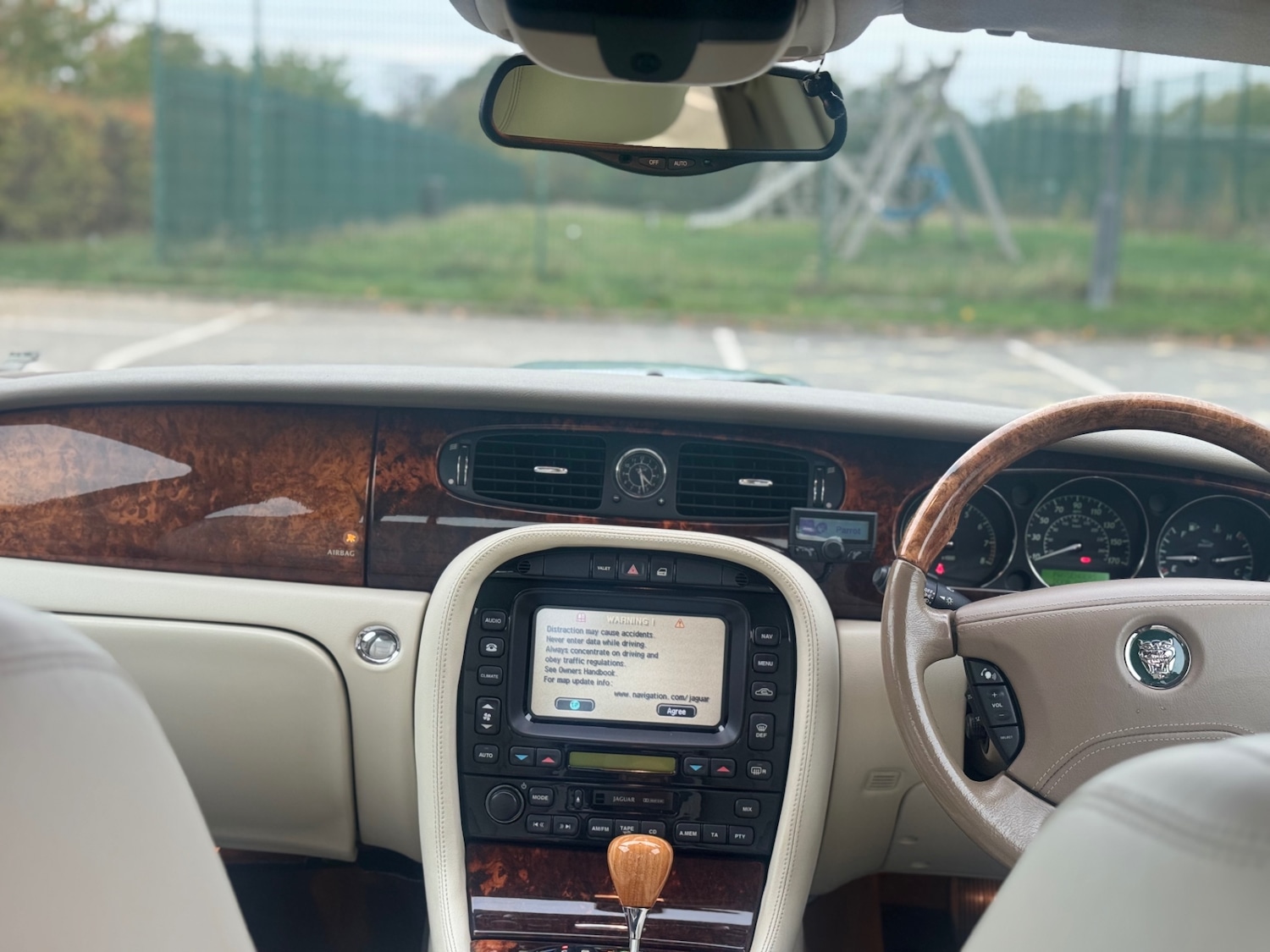 Used Jaguar XJ 2003 for sale - 76312497: Photo 14