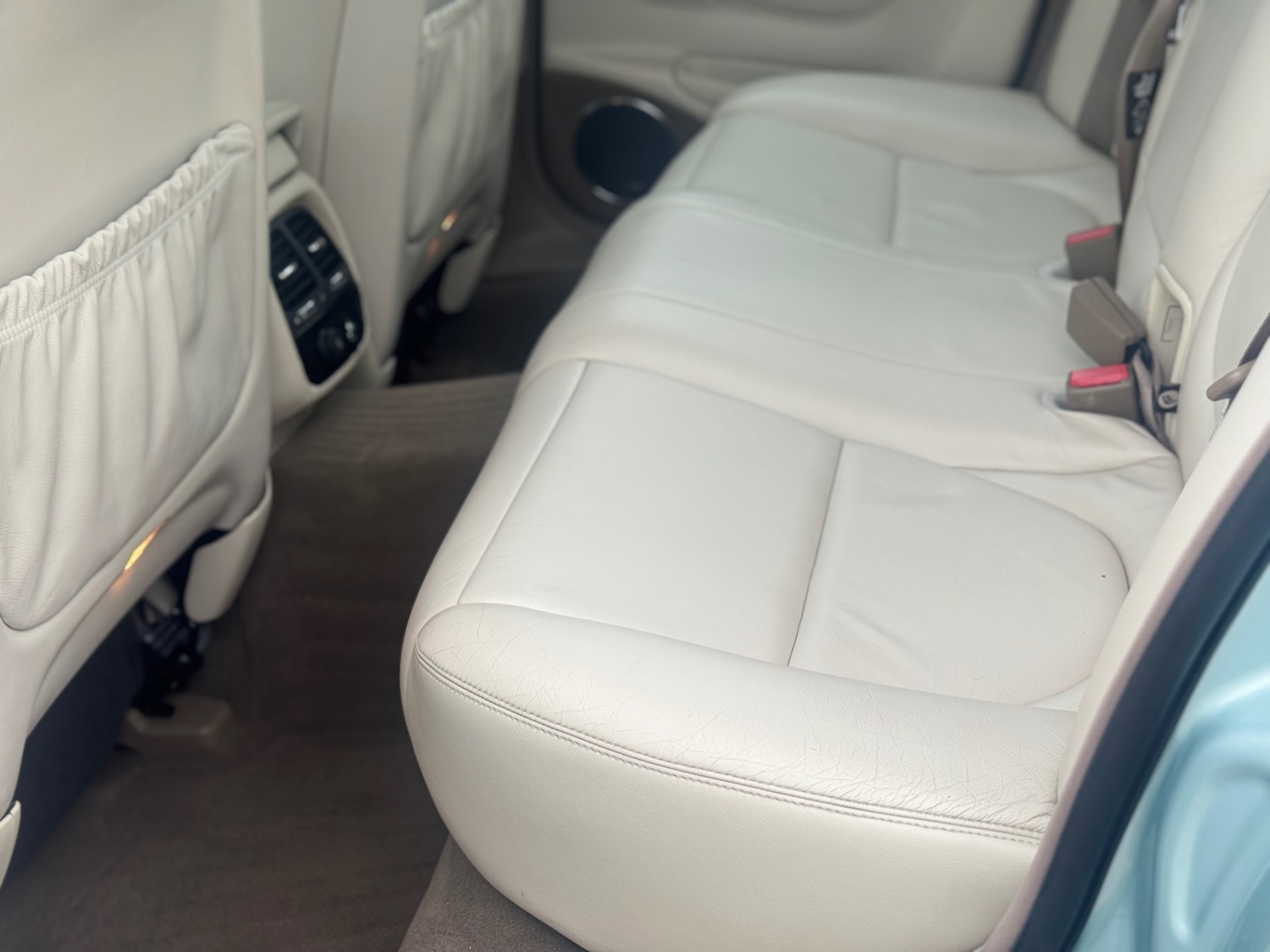 Used Jaguar XJ 2003 for sale - 76312497: Photo 16