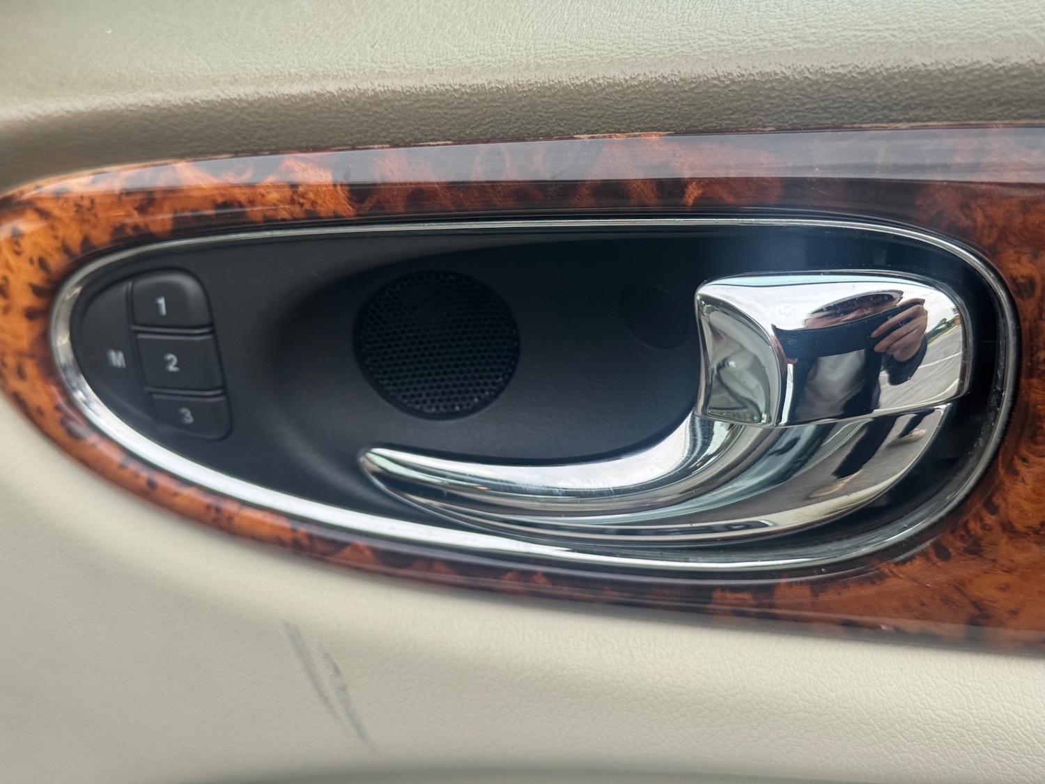 Used Jaguar XJ 2003 for sale - 76312497: Photo 38