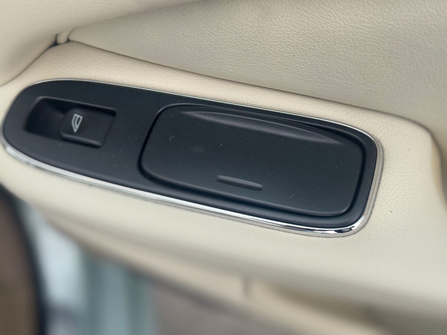 Used Jaguar XJ 2003 for sale - 76312497: Photo 44