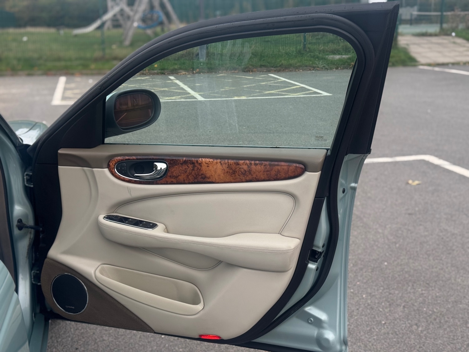 Used Jaguar XJ 2003 for sale - 76312497: Photo 49