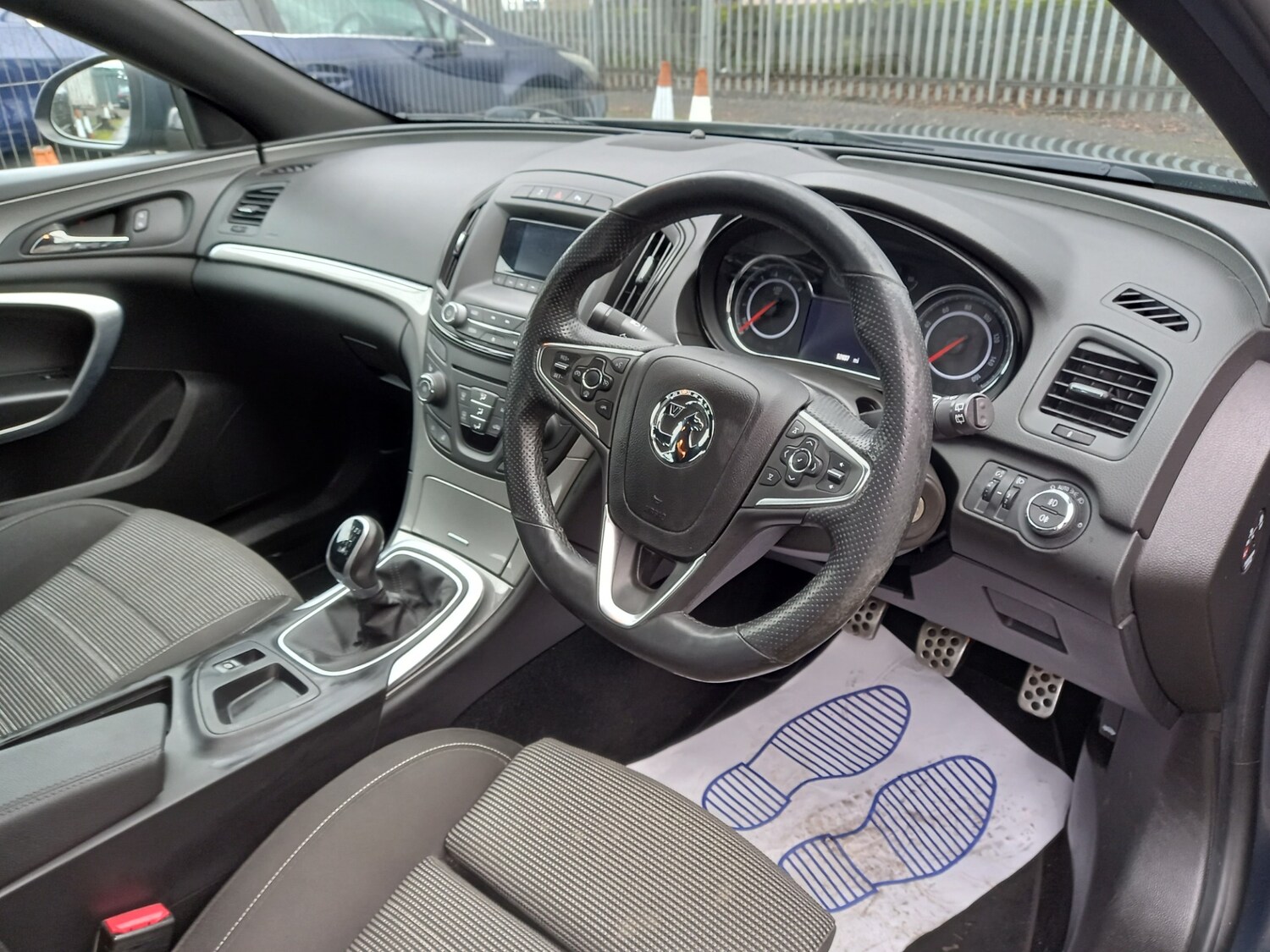 Used Vauxhall Insignia 2013 for sale - 76948277: Photo 10