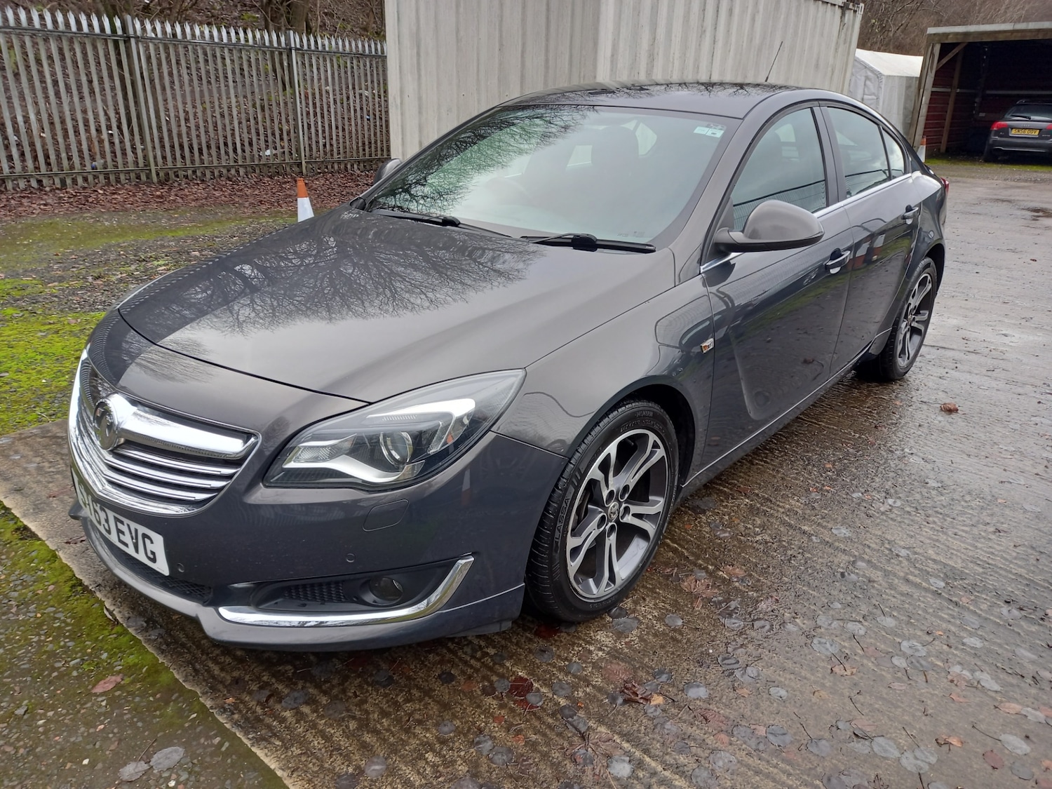 Used Vauxhall Insignia 2013 for sale - 76948277: Photo 2