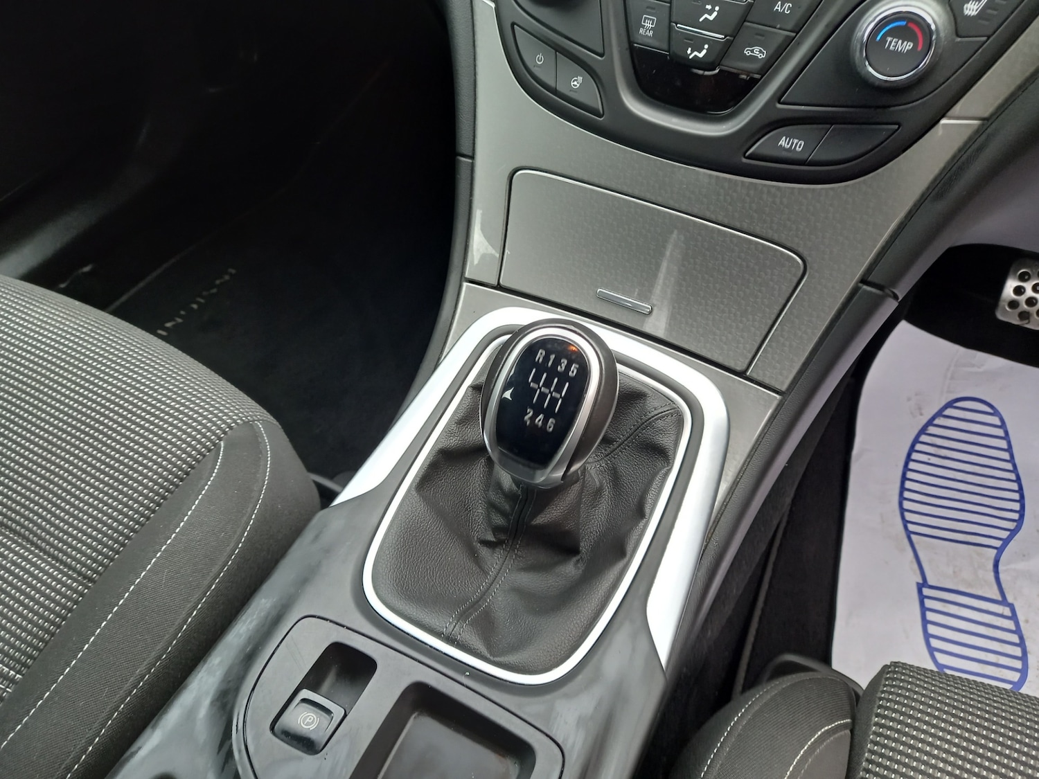 Used Vauxhall Insignia 2013 for sale - 76948277: Photo 30