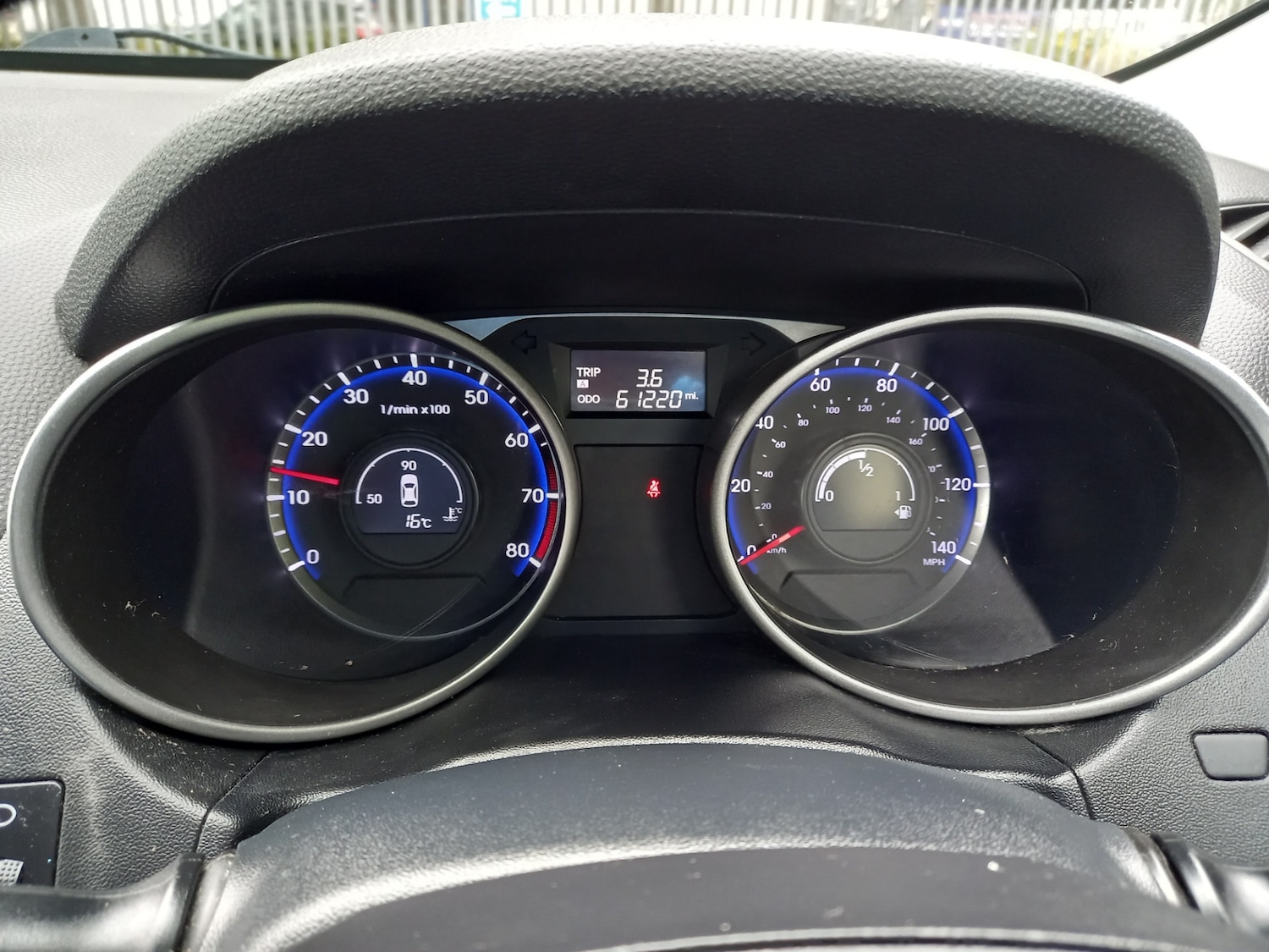 Used Hyundai Ix35 2015 for sale - 76183780: Photo 29