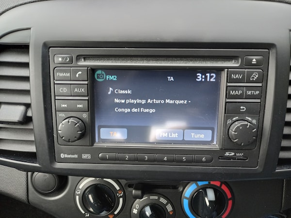 Used Nissan Micra 2010 for sale - 76320408: Photo 24