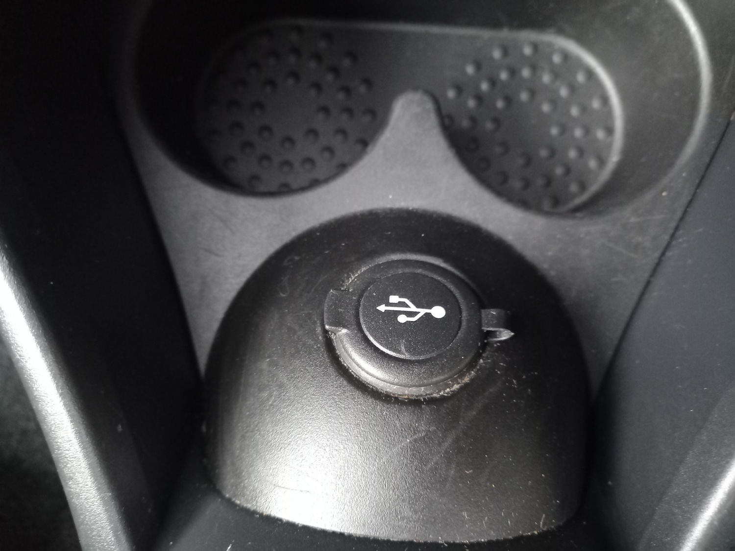 Used Nissan Micra 2010 for sale - 76320408: Photo 28