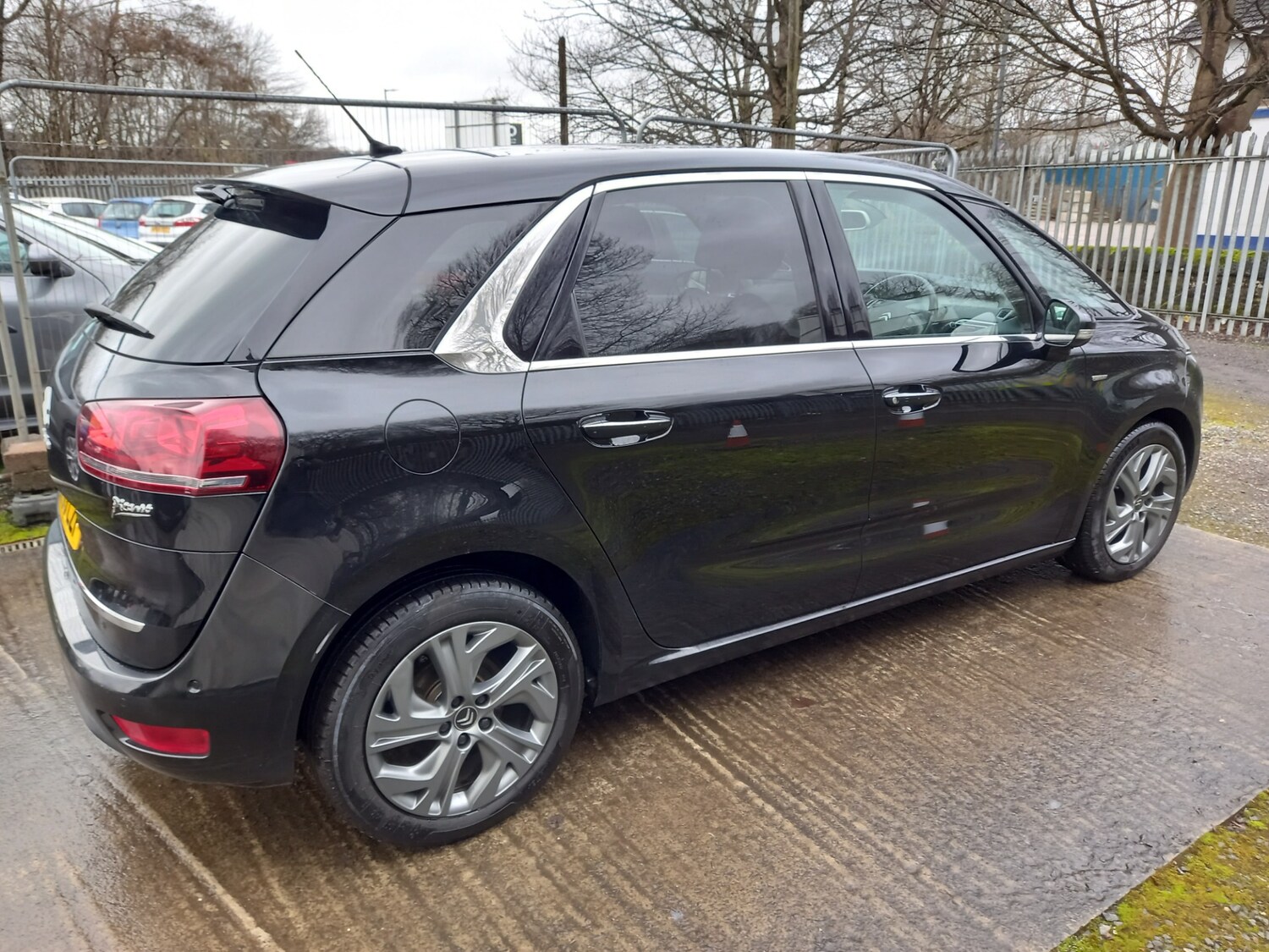 Used Citroen C4 Picasso 2013 for sale - 77701686: Photo 10