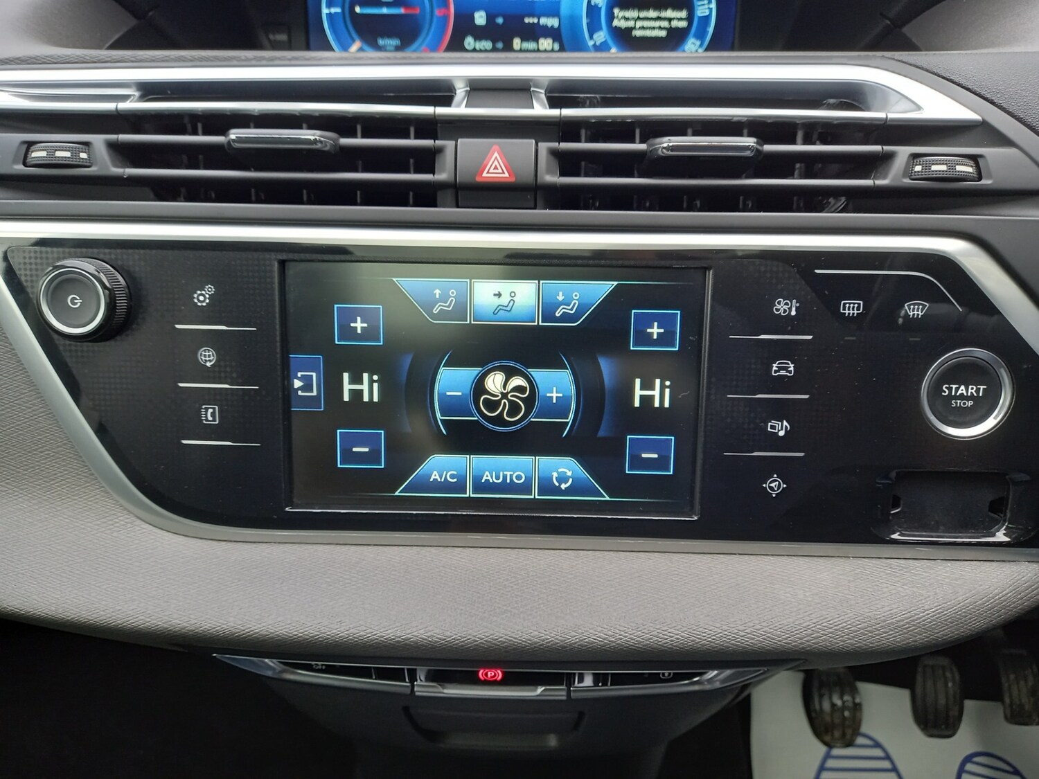 Used Citroen C4 Picasso 2013 for sale - 77701686: Photo 36