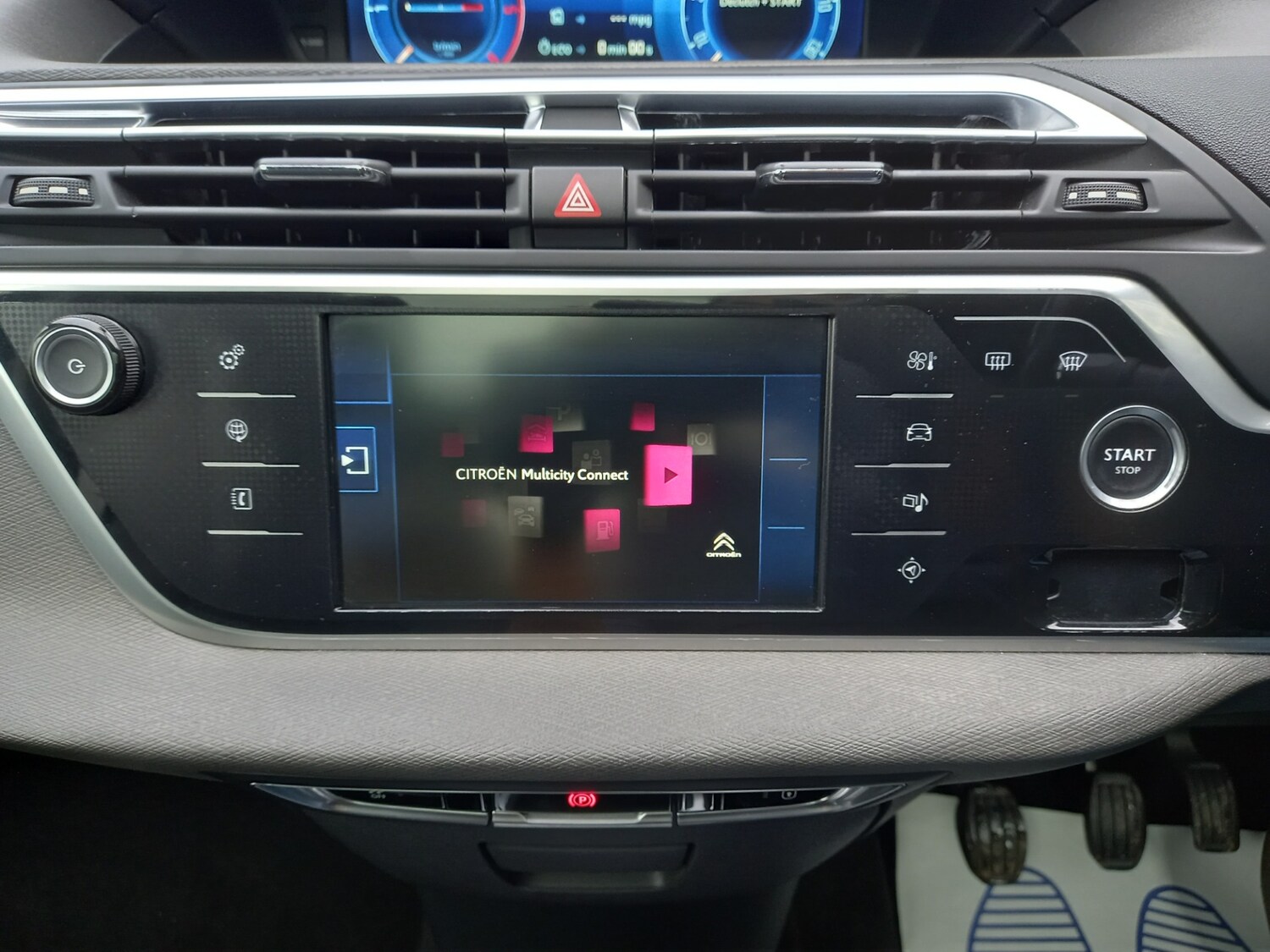 Used Citroen C4 Picasso 2013 for sale - 77701686: Photo 37