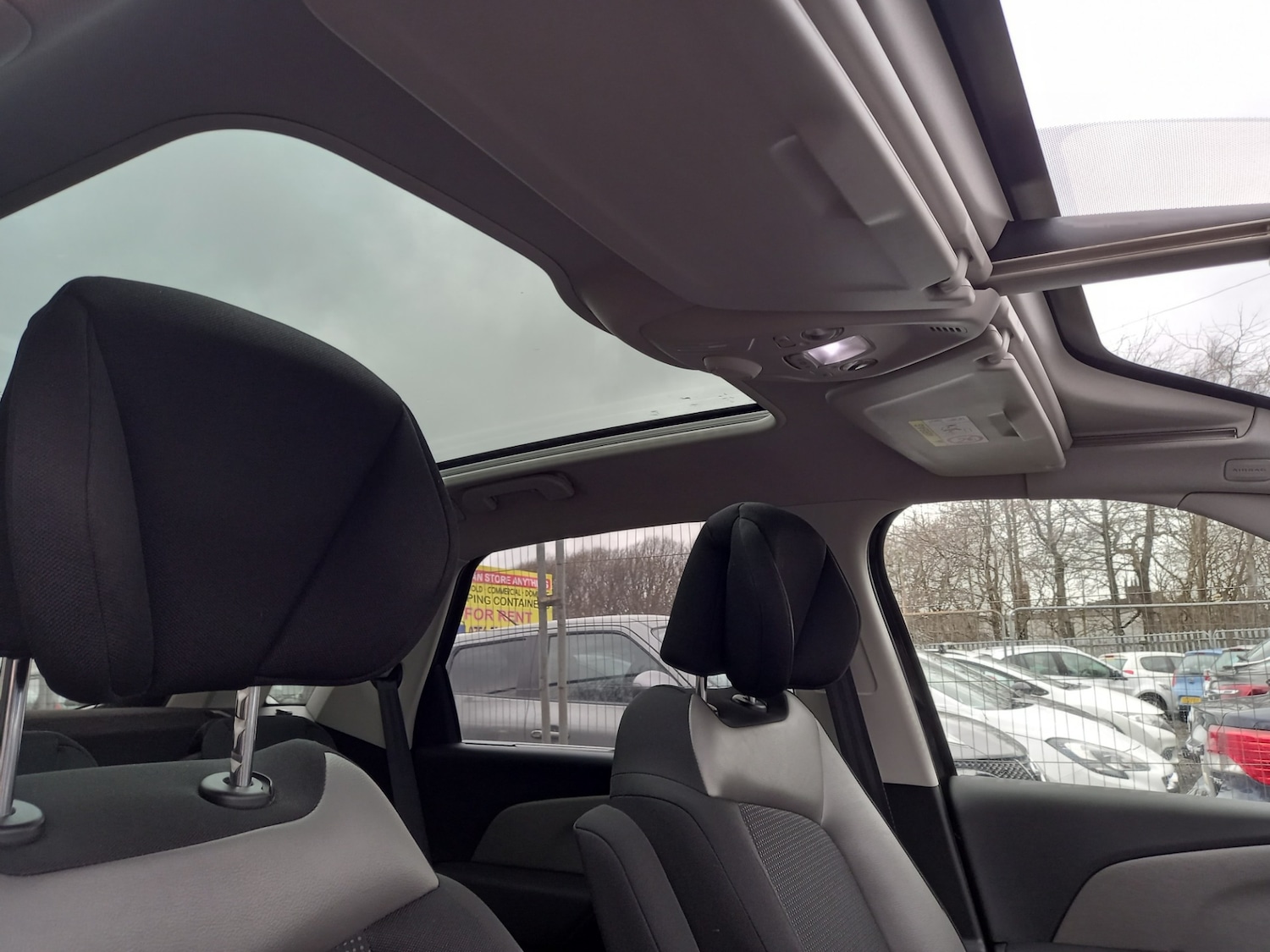 Used Citroen C4 Picasso 2013 for sale - 77701686: Photo 43