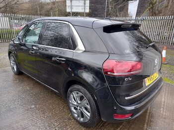 Used Citroen C4 Picasso 2013 for sale - 77701686: Photo
