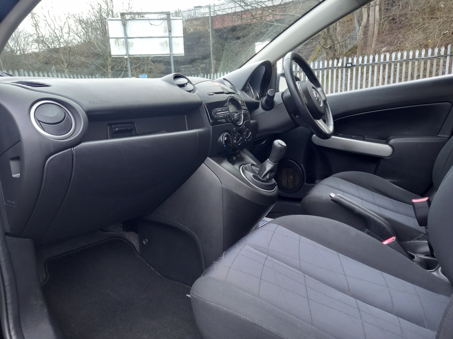 Used Mazda Mazda2 2012 for sale - 77445976: Photo 21