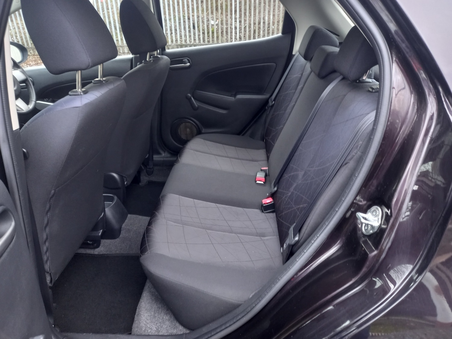 Used Mazda Mazda2 2012 for sale - 77445976: Photo 24