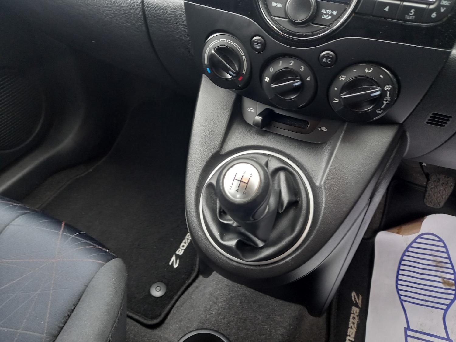 Used Mazda Mazda2 2012 for sale - 77445976: Photo 28