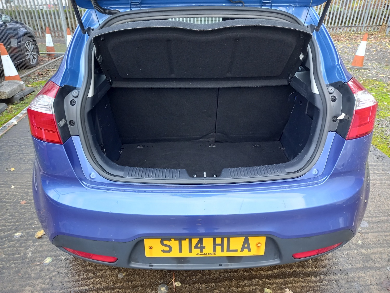 Used Kia Rio 2014 for sale - 76518644: Photo 32