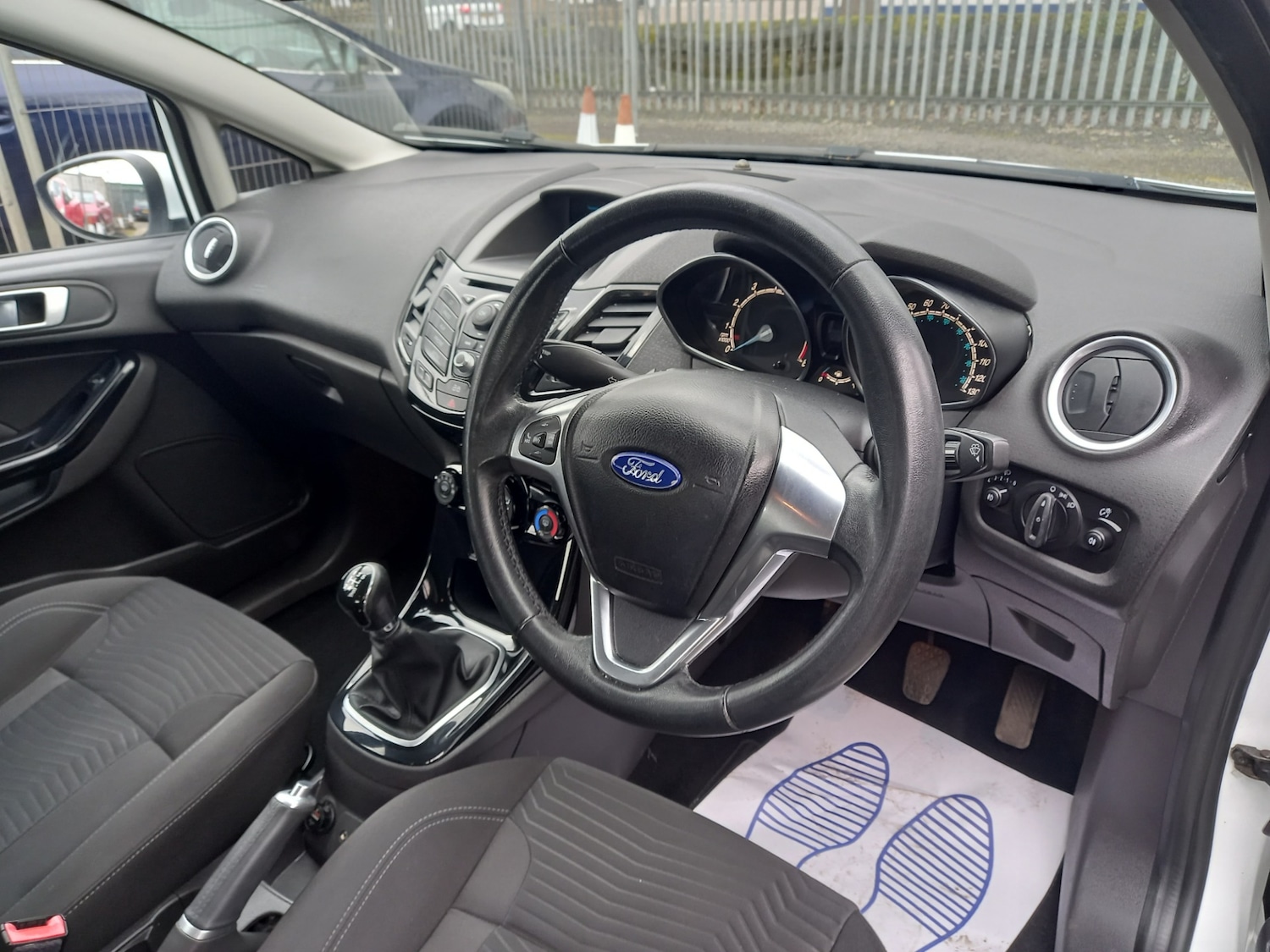 Used Ford Fiesta 2014 for sale - 78013065: Photo 10