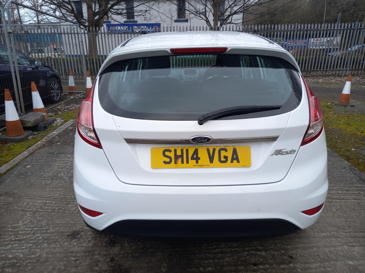 Used Ford Fiesta 2014 for sale - 78013065: Photo 4