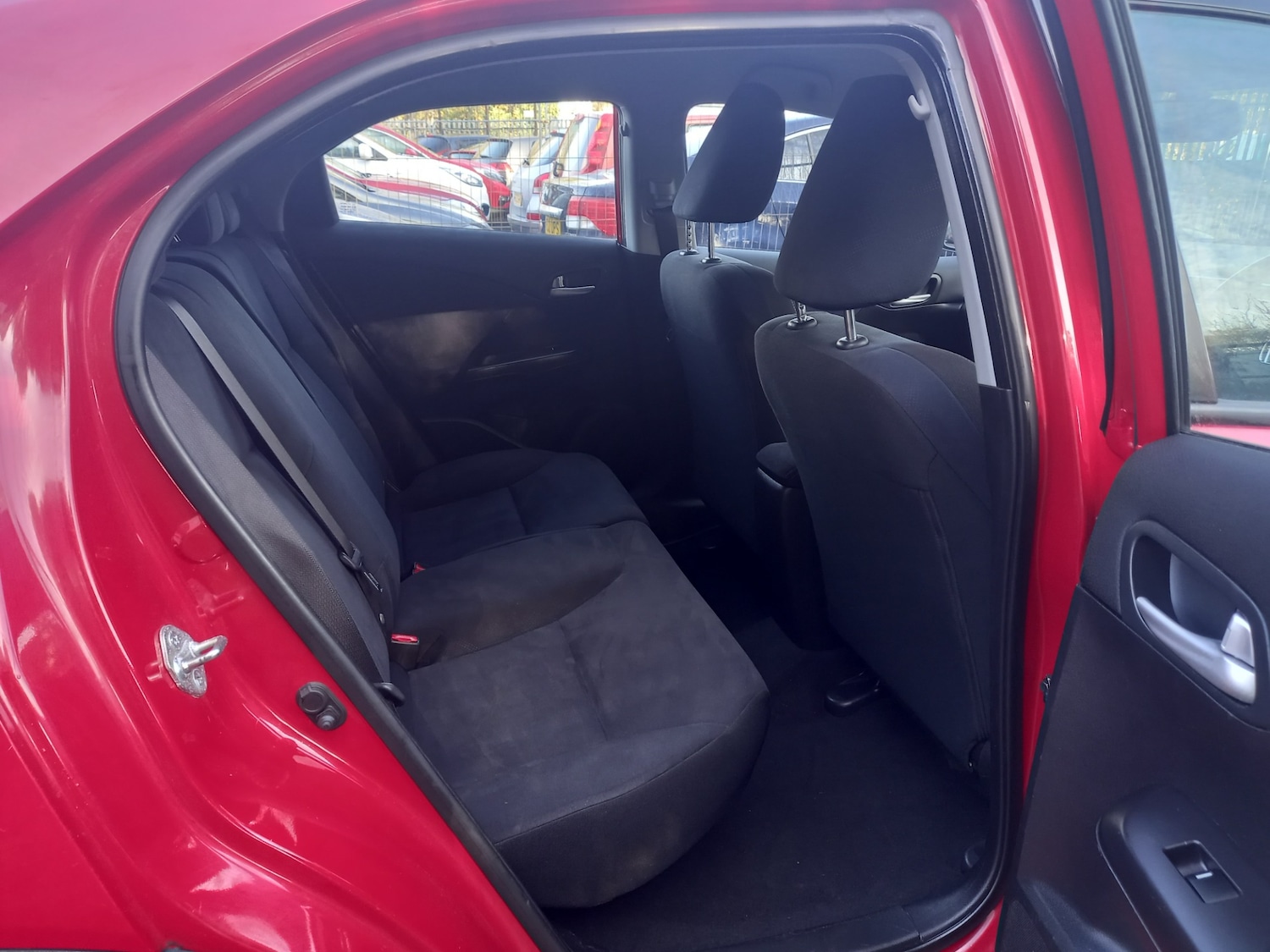 Used Honda Civic 2014 for sale - 76412290: Photo 20