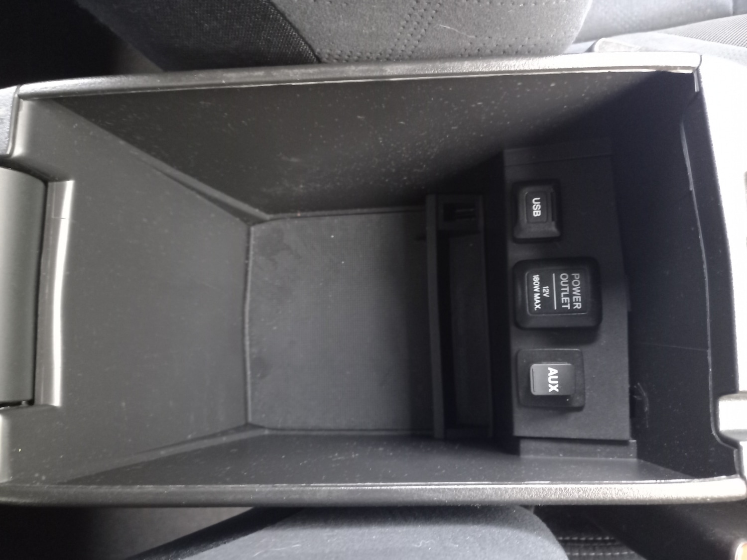 Used Honda Civic 2014 for sale - 76412290: Photo 33